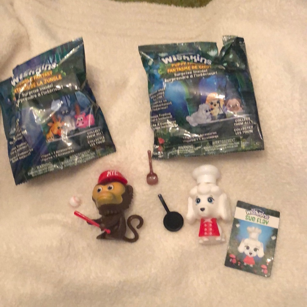 2 wishkins figures
